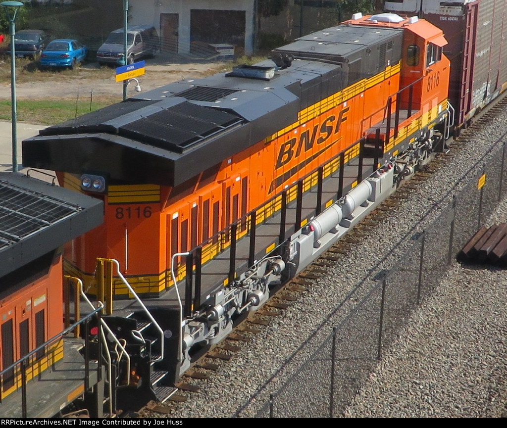 BNSF 8116